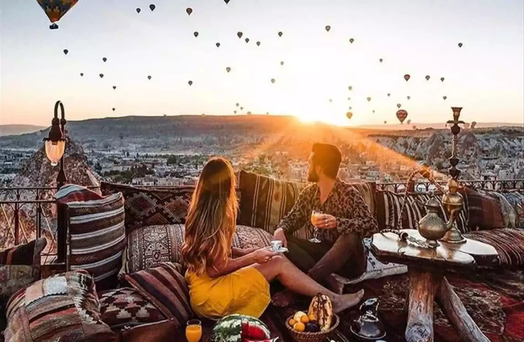 Kapadokya Hacibektaş Turu / 1 Gece Otel Konaklamalı