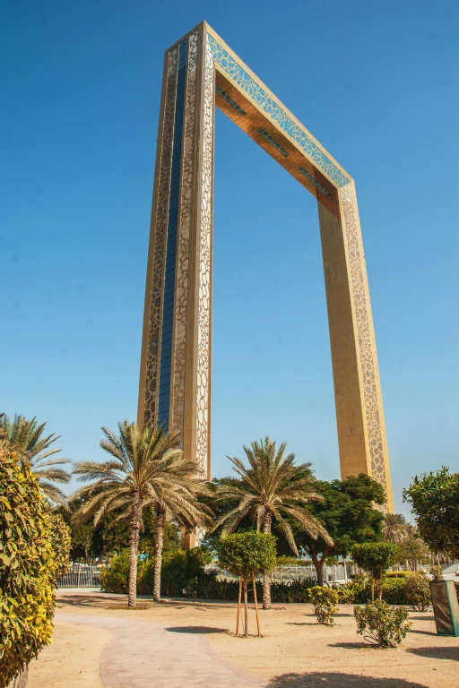The Dubai Frame
