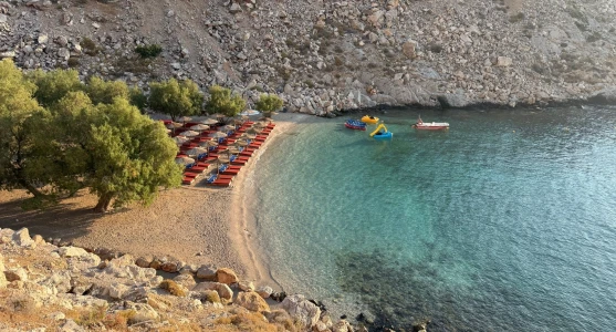 阿拉假期特别撒基兹岛旅游（含交通和旅游/ 4* Chadnris酒店住宿）