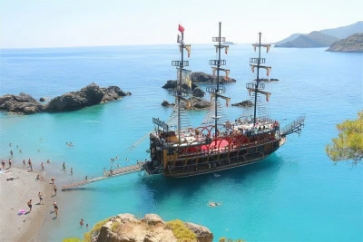 Korsan Tekne ile 6 Adalar Turu