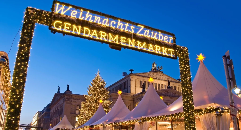 'इज़मिर से क्रिसमस बाजार और एक यूरोपीय कहानी (इटली - स्विट्जरलैंड - फ्रांस - जर्मनी)'