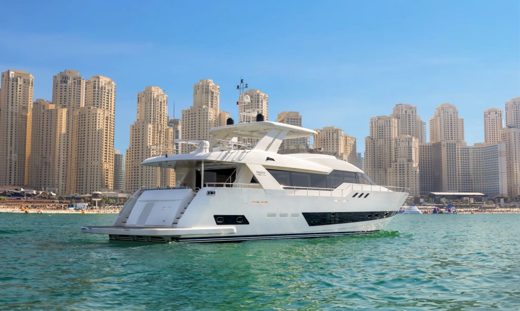 Kaltes 96ft Dubai Privat-Yacht-Ausflug