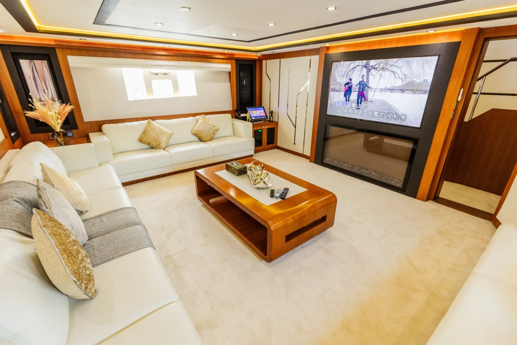 Kaltes 96ft Dubai Privat-Yacht-Ausflug