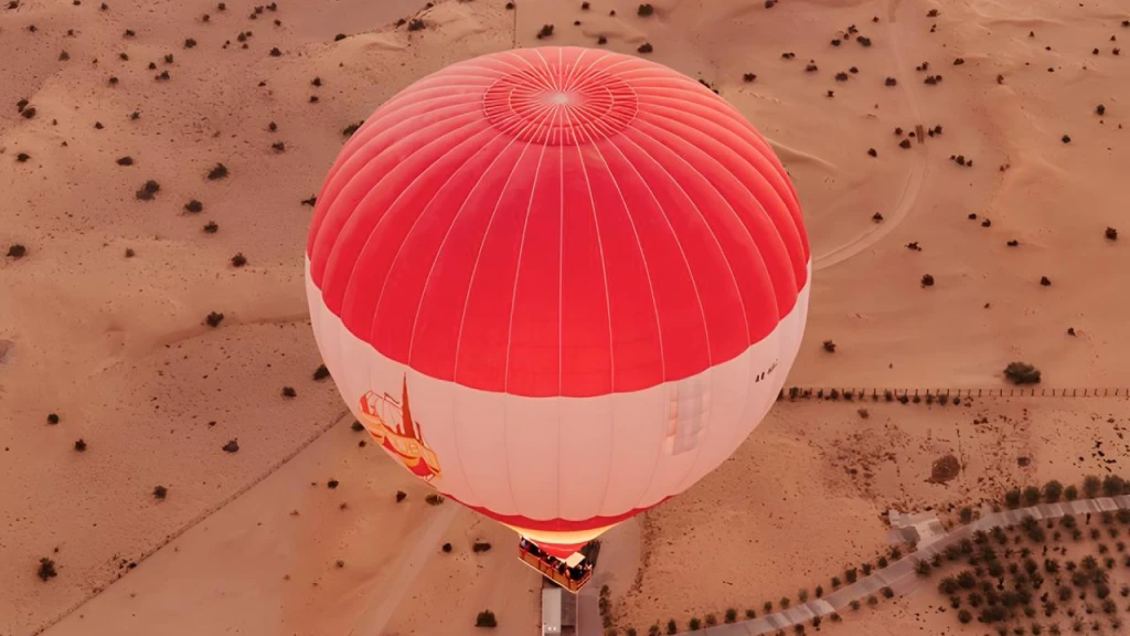 Sunrise Hot Air Balloon Ride Dubai with Falcon Show