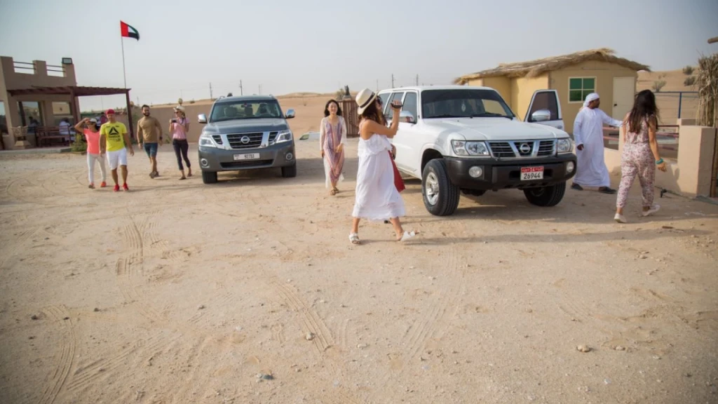 Deluxe Hot Air Balloon Dubai With Gourmet Breakfast & Camel Ride