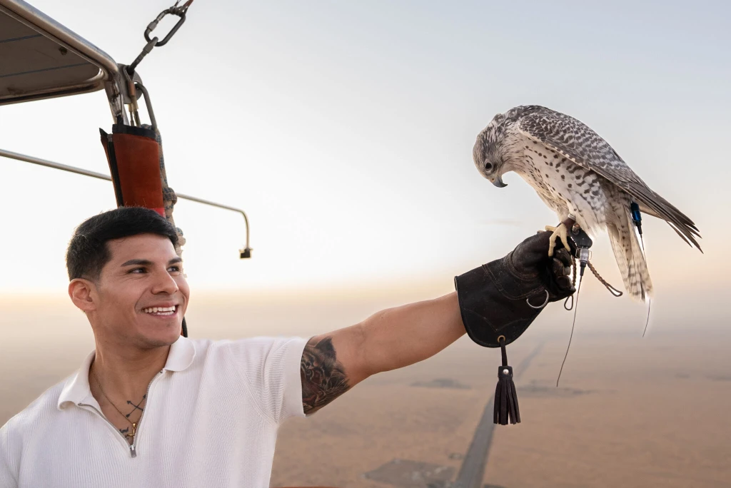 Dubai Sunrise Hot Air Balloon Tour with Falcon Show and Desert Safari