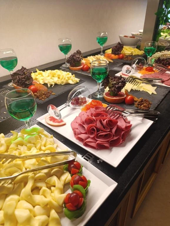 Yılbaşı Özel  Kartepe Turu Limitsiz İçkili Termal Keyfi