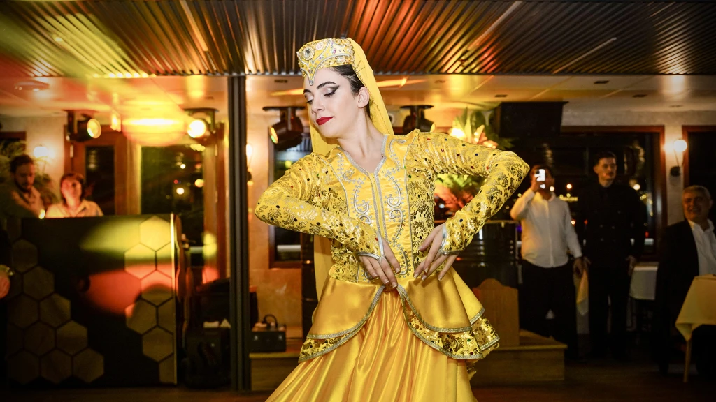 Bosphorus Müzik ve Akşam Yemeği Turu