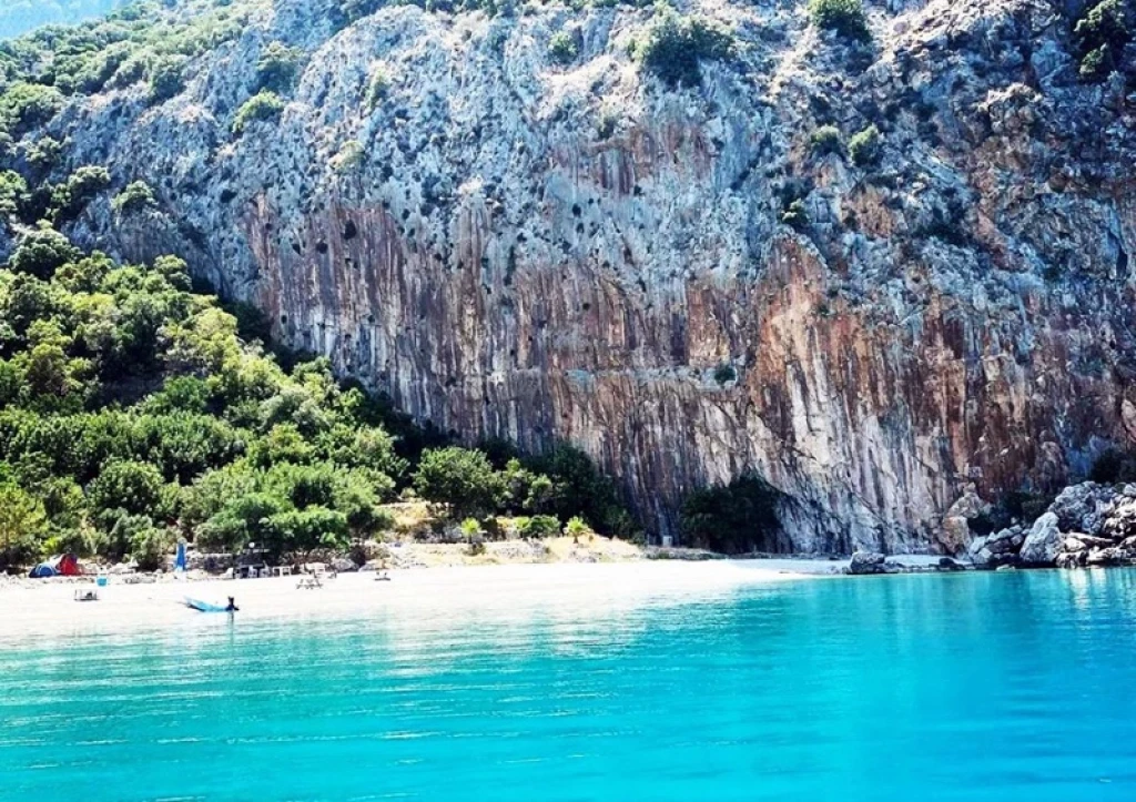 Portoceneviz  ve Suluada  Maldiv Yat Turu