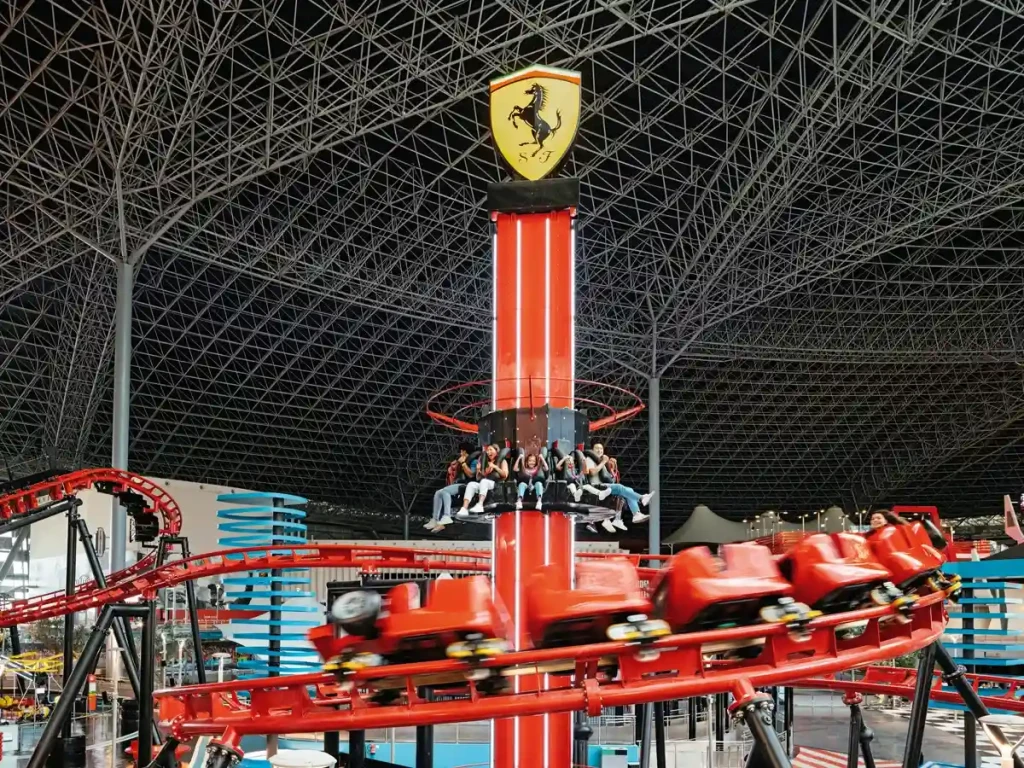 Билет на один день в Ferrari World