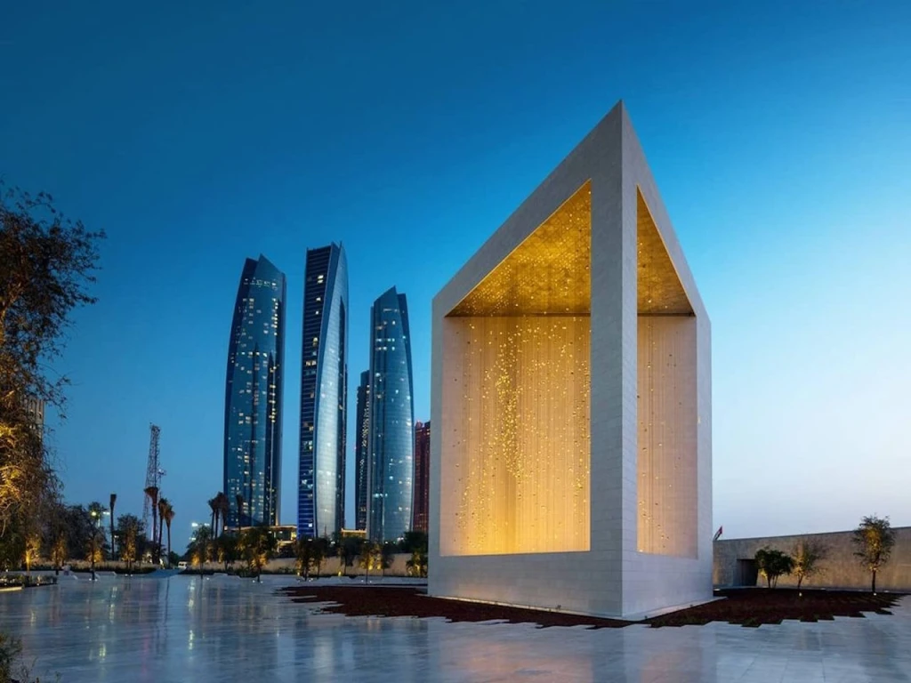 Tour por la ciudad de Abu Dhabi con almuerzo