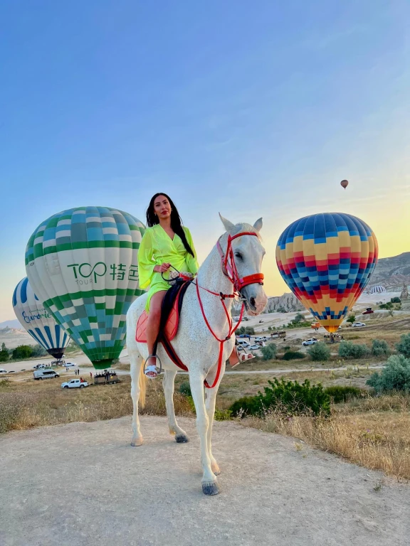 Мальовнича подорож верхом для всіх рівнів