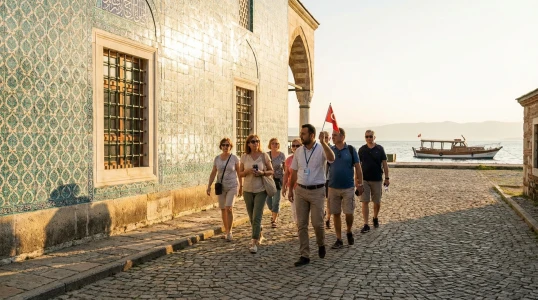 İznik Turu: Tarihi ve Doğal Güzellikler Gezisi