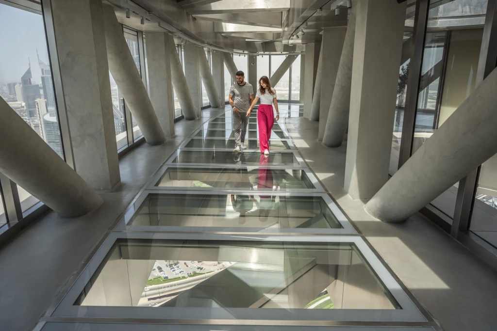 Observatorio Sky Views – Caminata y Experiencia de Adrenalina