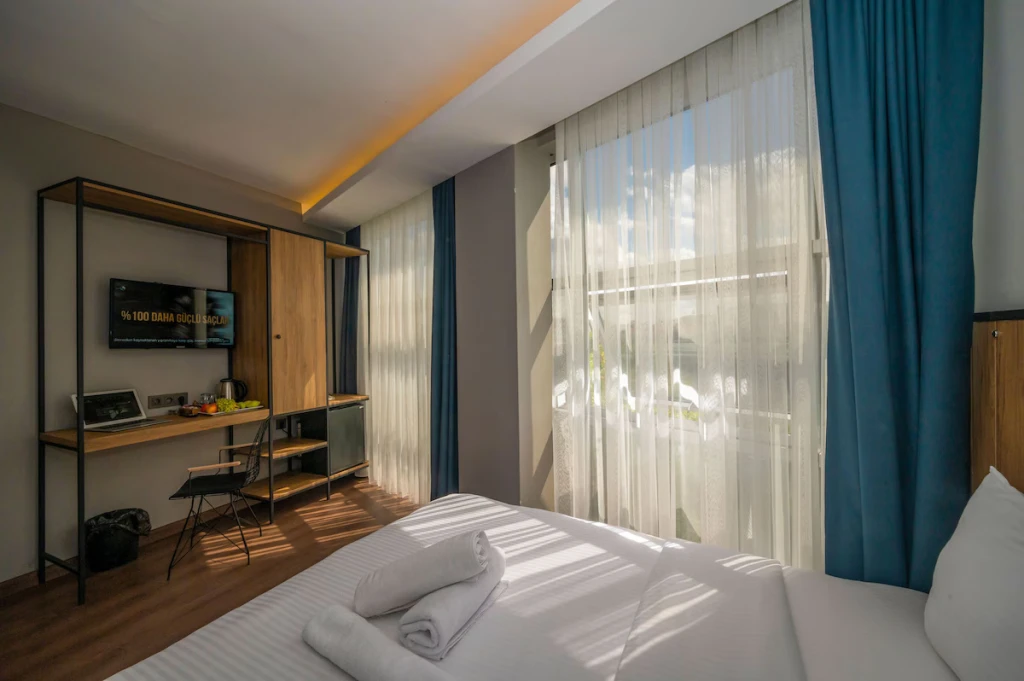 هتل دم چورلو