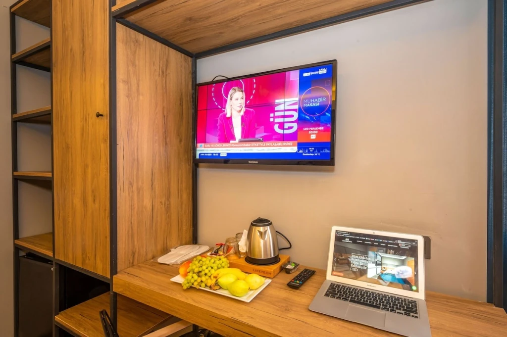 هتل دم چورلو