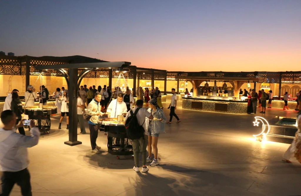 Excursión al desierto con conducción en dunas y cena