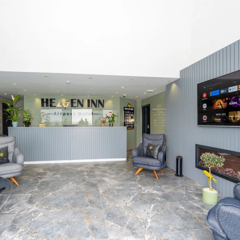 Hotel Aeropuerto Heaven Inn