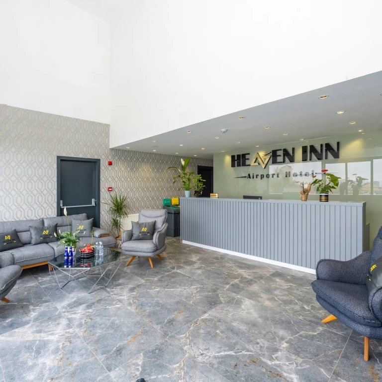 Hotel Aeropuerto Heaven Inn