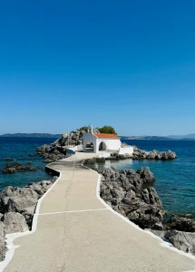 नववर्ष विशेष साकिज द्वीप अनलिमिटेड शराबी गाला डिनर शामिल पर्यटन कार्यक्रम