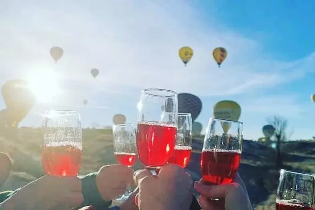 Konfor Balon Uçuşu – Kapadokya Premium Gün Doğumu Deneyimi