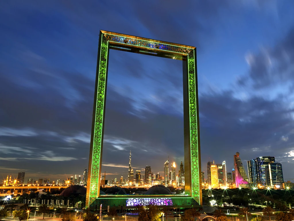 Dubai Frame with Private Transfers