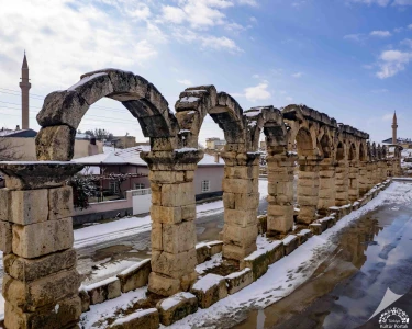 Descoperă Comori Îngropate: Niğde