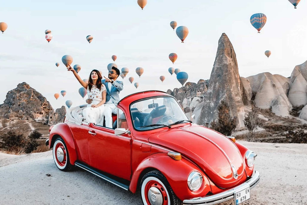 جولة سيارات كلاسيكية في كابادوكيا