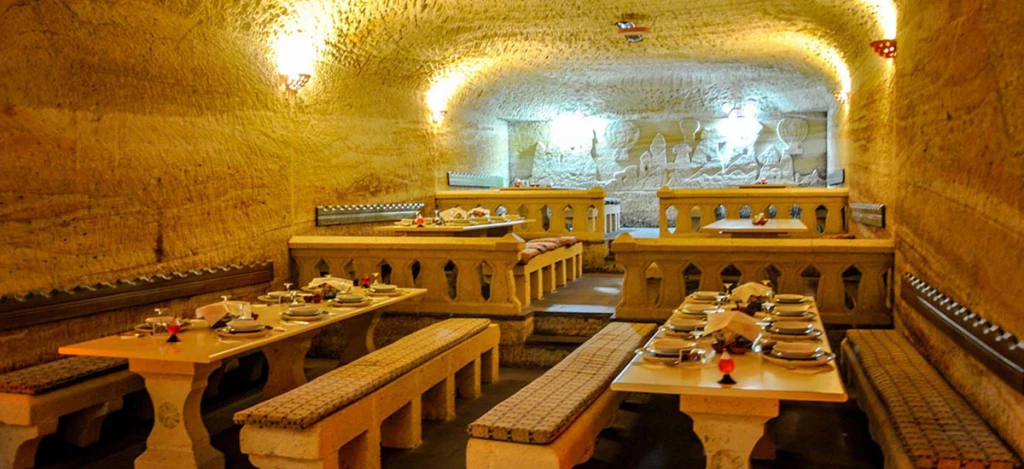 عرض ليلة كابادوكيا التركية