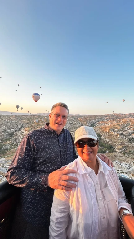 गोरेमे गर्म हवा के गुब्बारे की सवारी