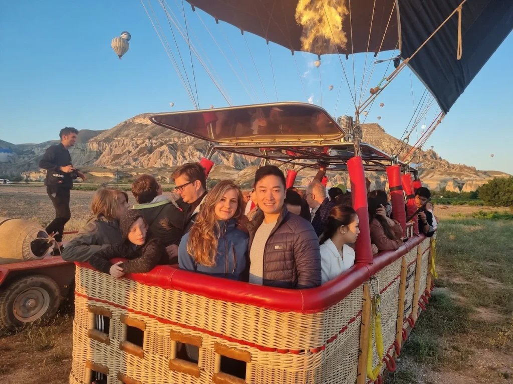 कैपैडोकिया आराम गुब्बारा उड़ान