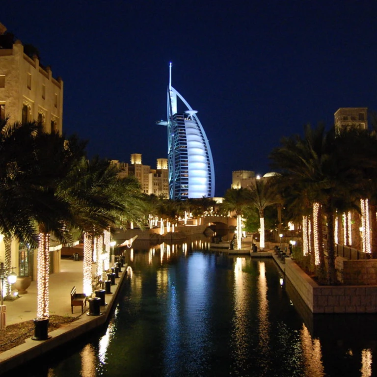 جولات ليلية في دبي
