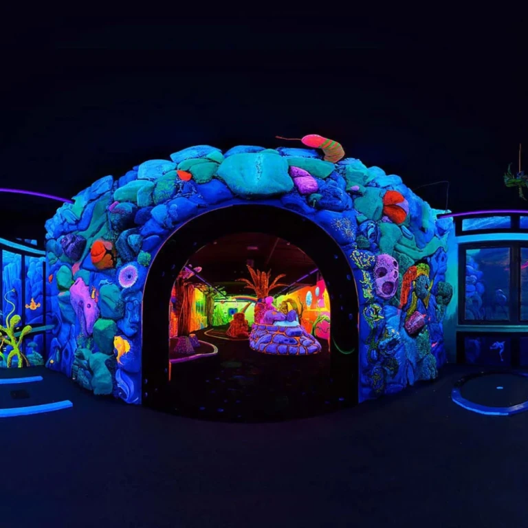 3D Siyah Işık Mini Golf Dubai