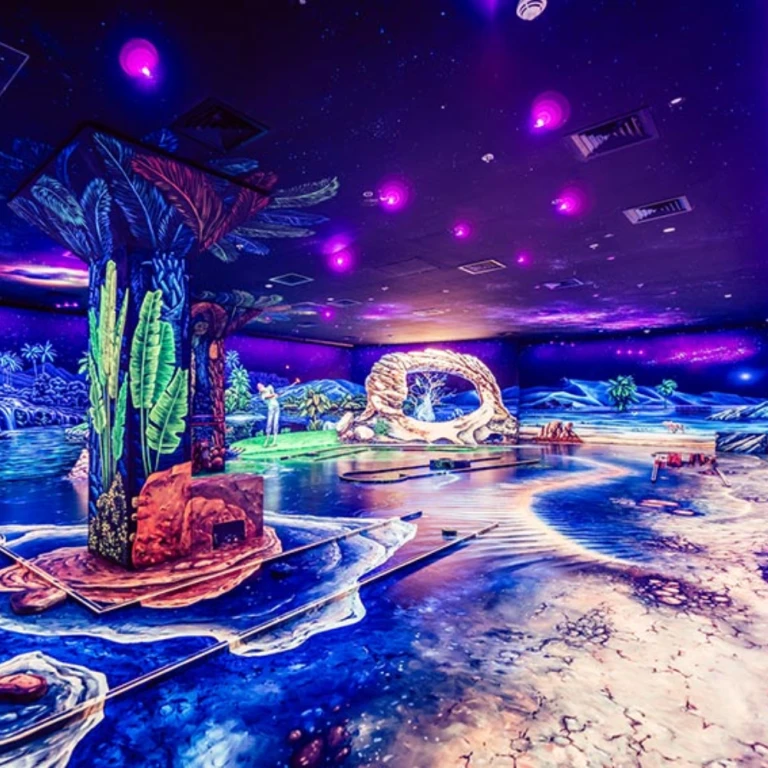 3D Siyah Işık Mini Golf Dubai