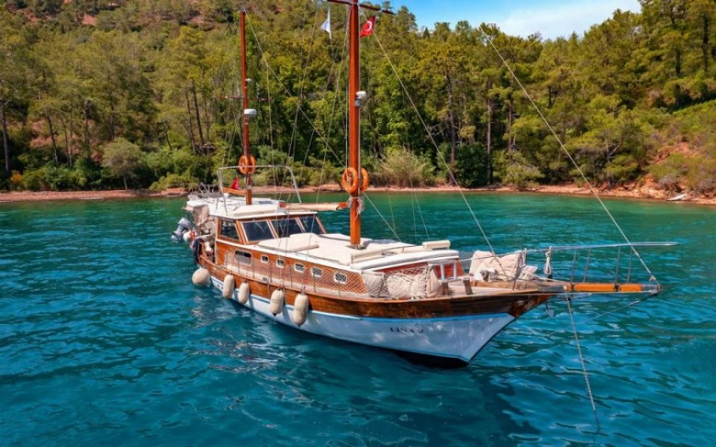 Cruise de 4 zile cu guletul de la Marmaris la Fethiye: Aventură pe Riviera Turkă