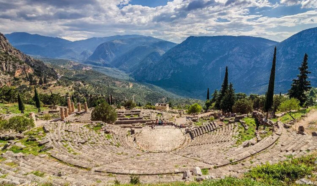 Aventura de 6 zile în Grecia: Rădăcini istorice și minuni ale peisajului