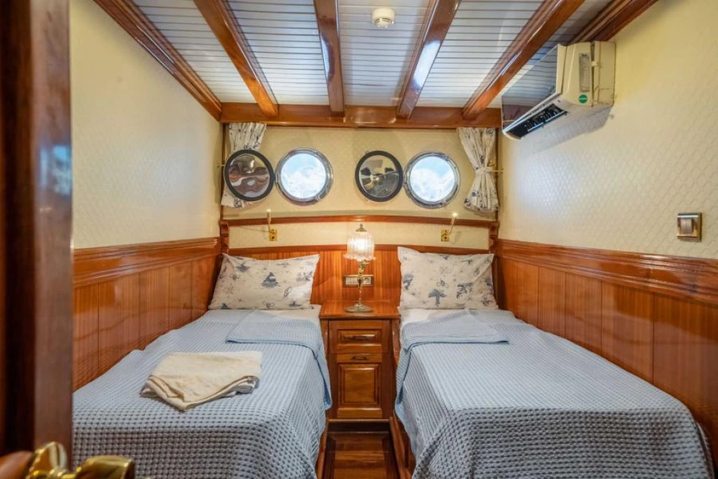 Luxury Gulet Admiral: Exclusive Blue Voyage Turkey