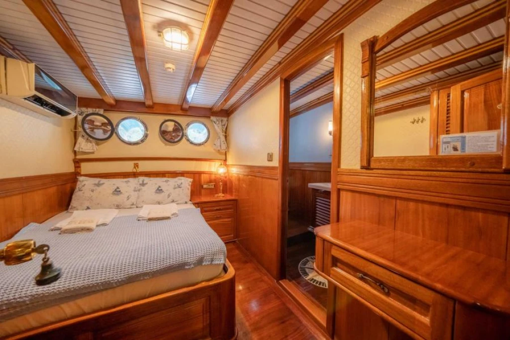 Luxury Gulet Admiral: Exclusive Blue Voyage Turkey