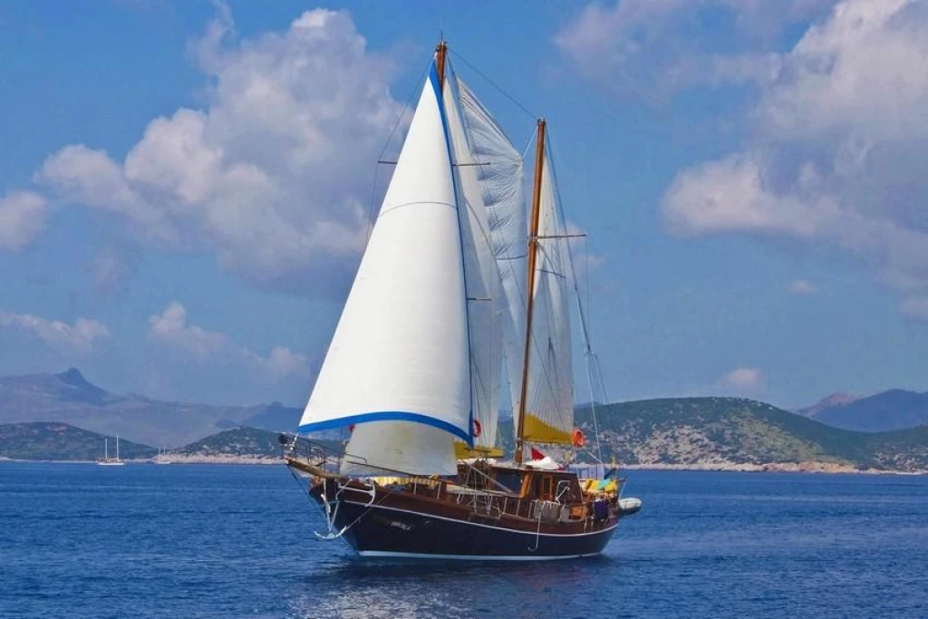 Gulet Yacht Nikola: Your Getaway to Turkish Blue Cruise Adventures