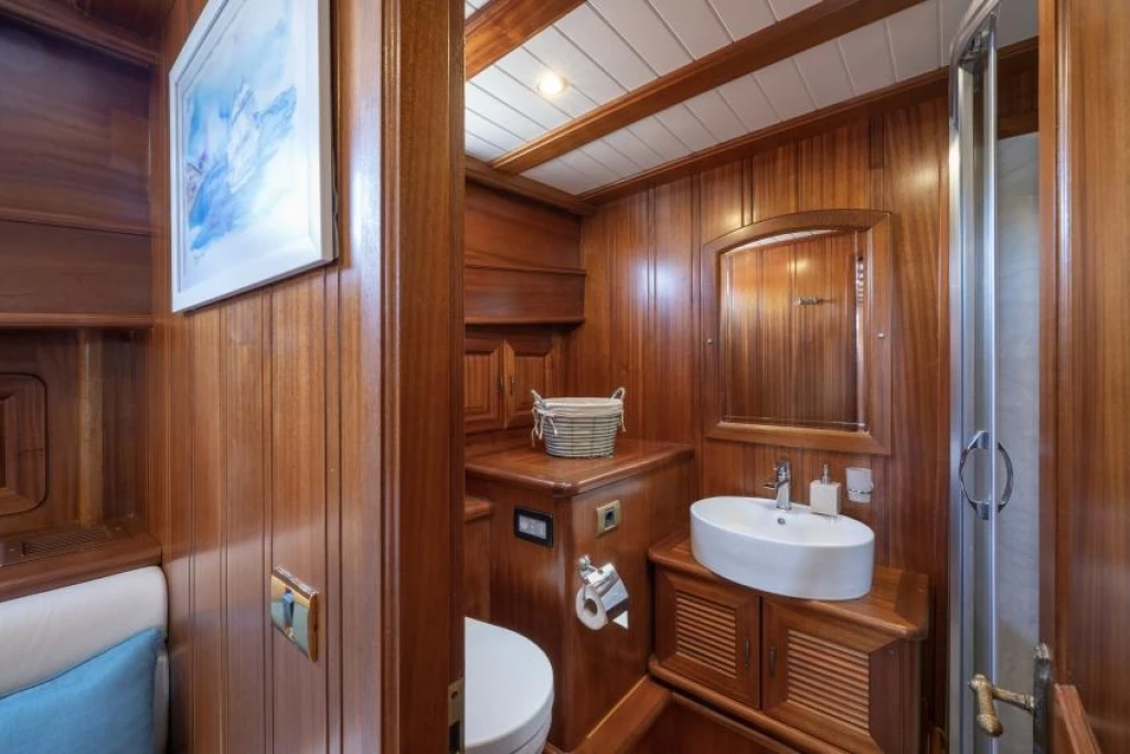 Luxurious Gulet Yacht Lorient – Sail the Turkish Riviera in Style