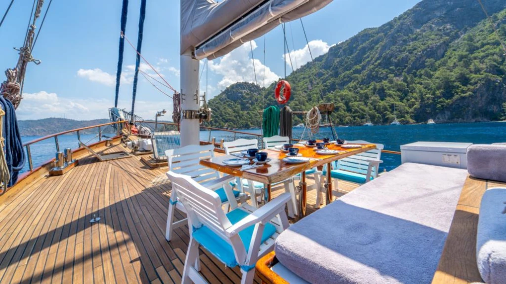 Gulet Yacht Kamala: Private Yacht Charter in Turkey