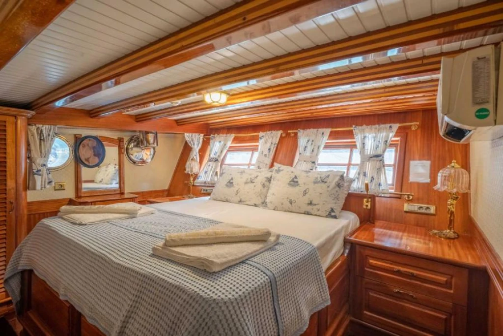 Private Gulet Holiday - Luxury Gulet Charter in Turkey & Greek Islands