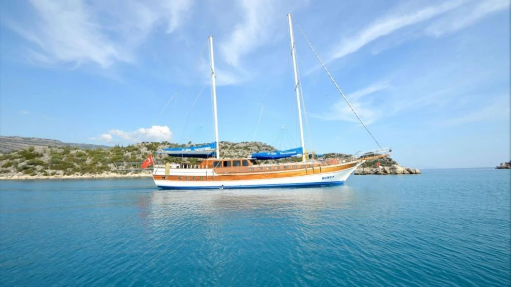 Gulet Yacht Buket : A Deluxe Private Gulet Charter in Turkey