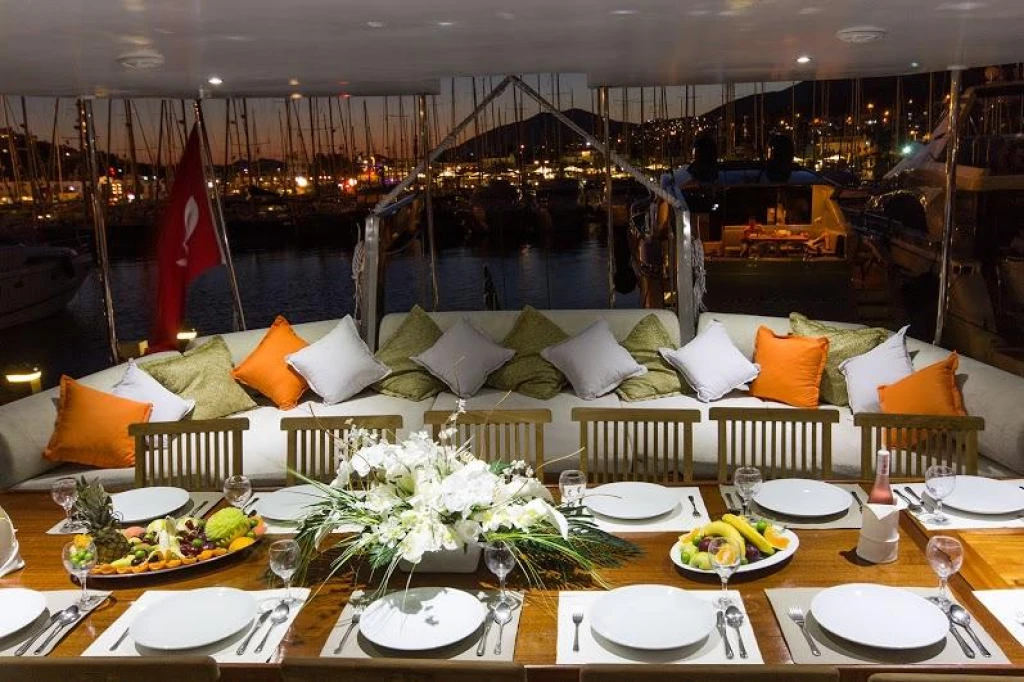 Bodrum to Karacasöğüt Mini Blue Cruise – 4-Day Turkish Gulet Adventure