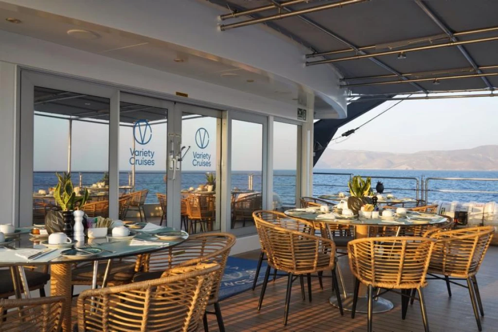 Variety Voyager: Boutique Mega Yacht Cruises