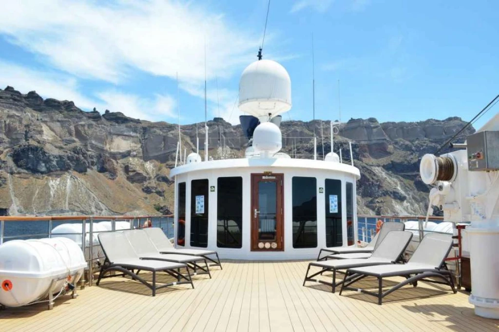 M/Y Callisto Yacht— Classic Elegance at Sea