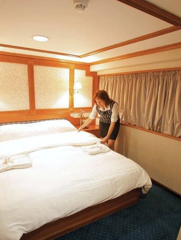 M/Y Callisto Yacht— Classic Elegance at Sea