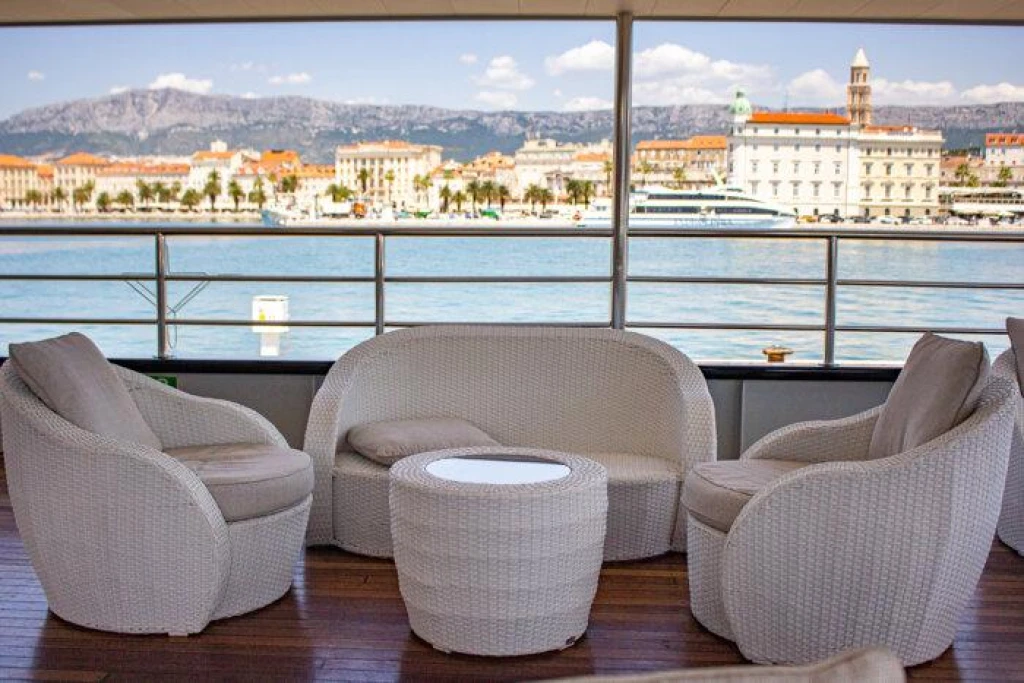 MV Ave Maria – Deluxe Superior Small Ship Croatia