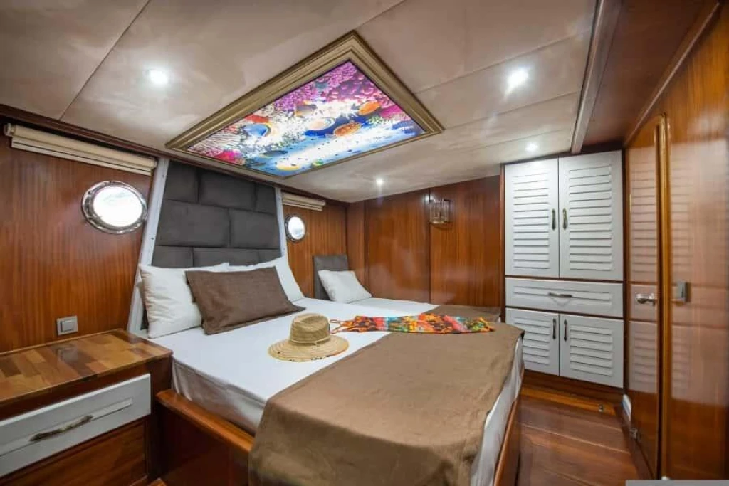 Luxury Cabin Cruise | Fethiye – Kekova – Fethiye
