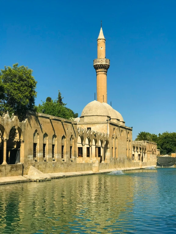 1 Noche 2 Días Tour Urfa- Antep